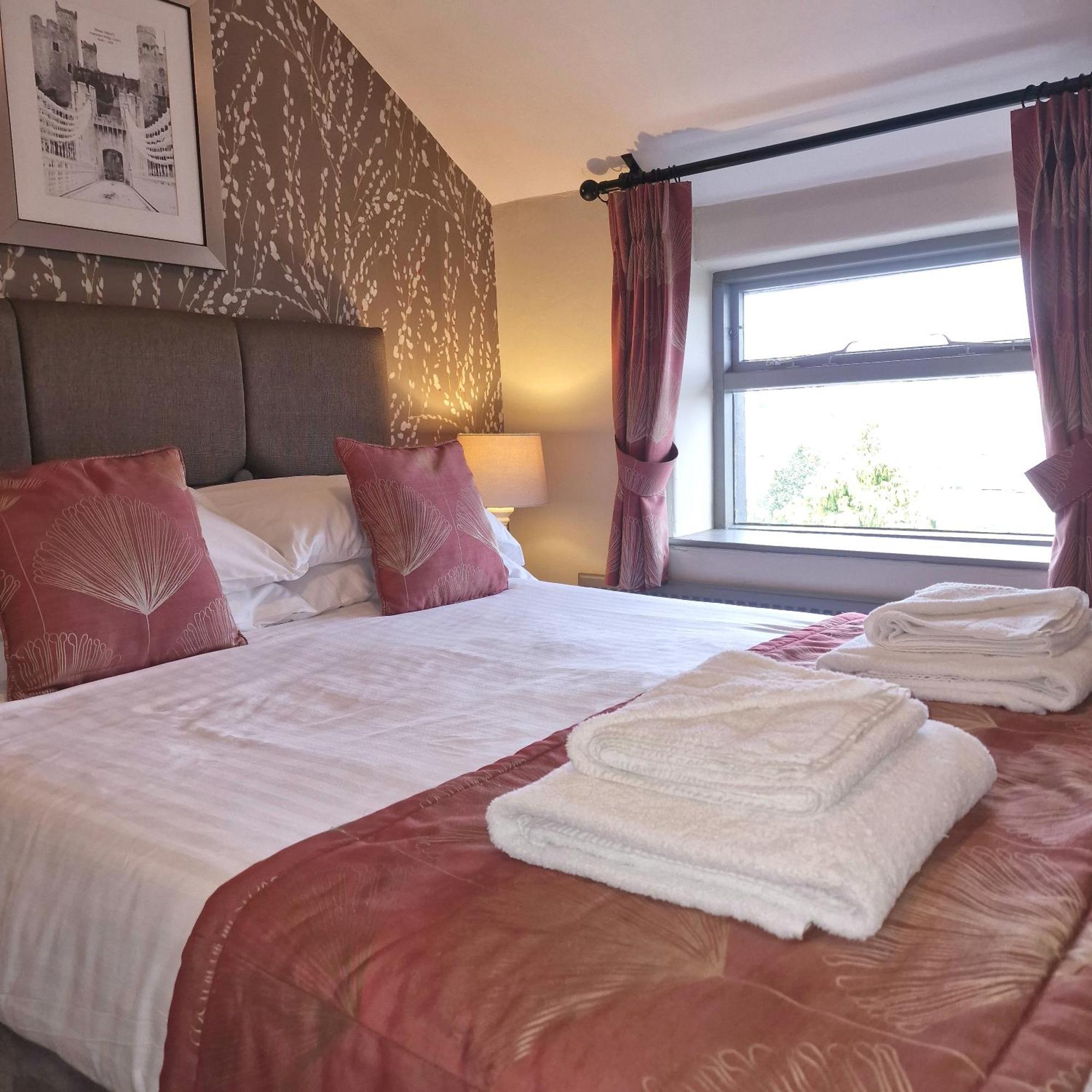 George & Dragon, Conwy Hotel Ngoại thất bức ảnh